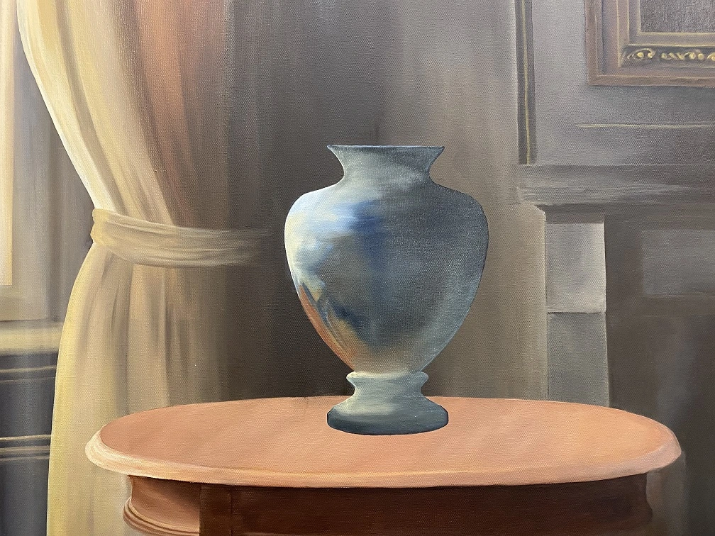 Le vase est terminé et repose sur la table